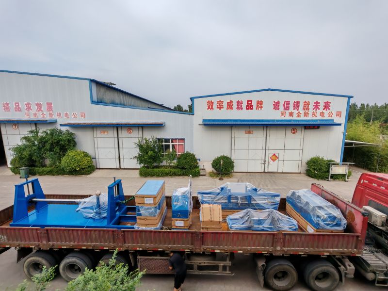 電（diàn）動雙臂拉型機、繞線機、包帶機、熱壓（yā）機（jī）、拆線機、冷整形機，一套電（diàn）機維修設（shè）備發貨