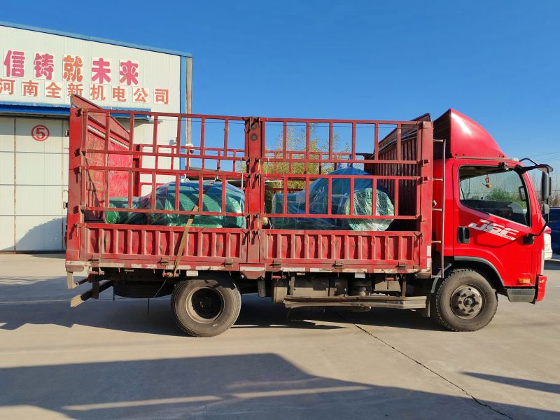 3台（tái）電機（jī）專車發貨機械廠